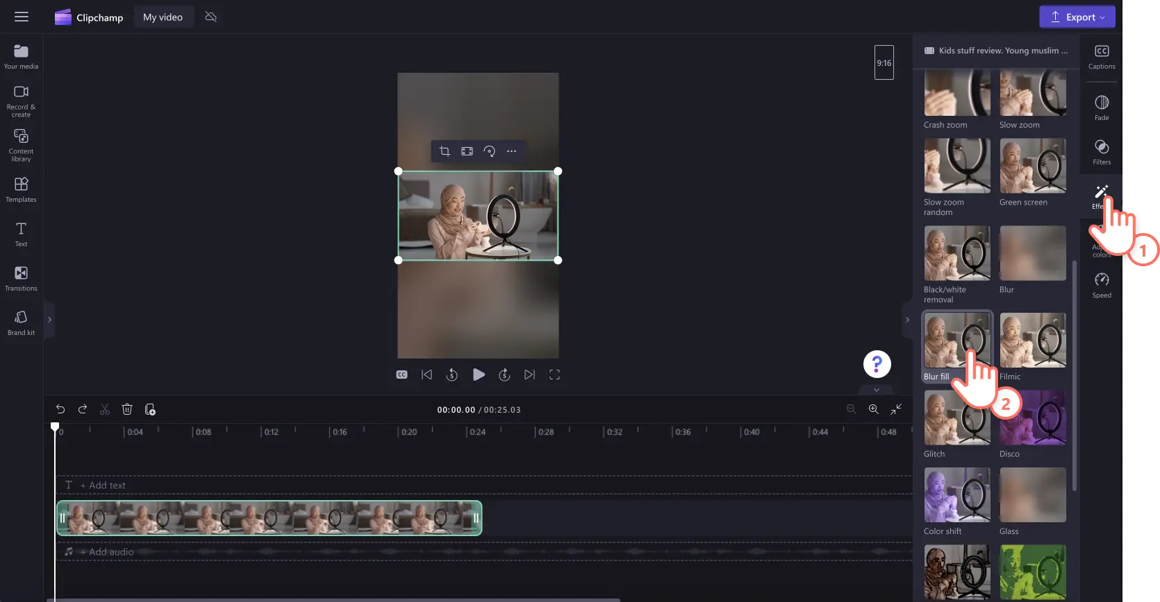 ブラー塗りつぶしの効果をクリックするユーザーの画像。