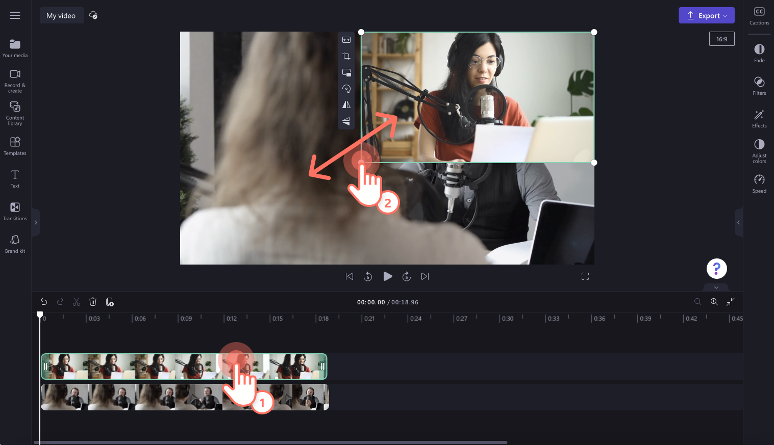 Et billede af en bruger, der justerer størrelsen på sit videolag.