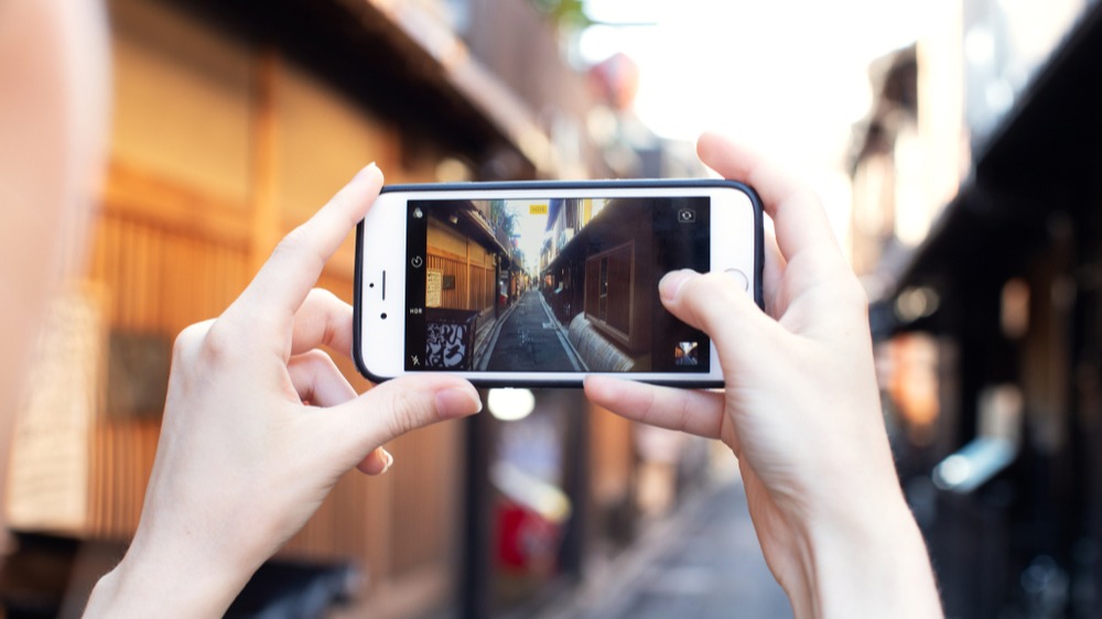 Best smartphone cameras for video — 2024 - Videomaker