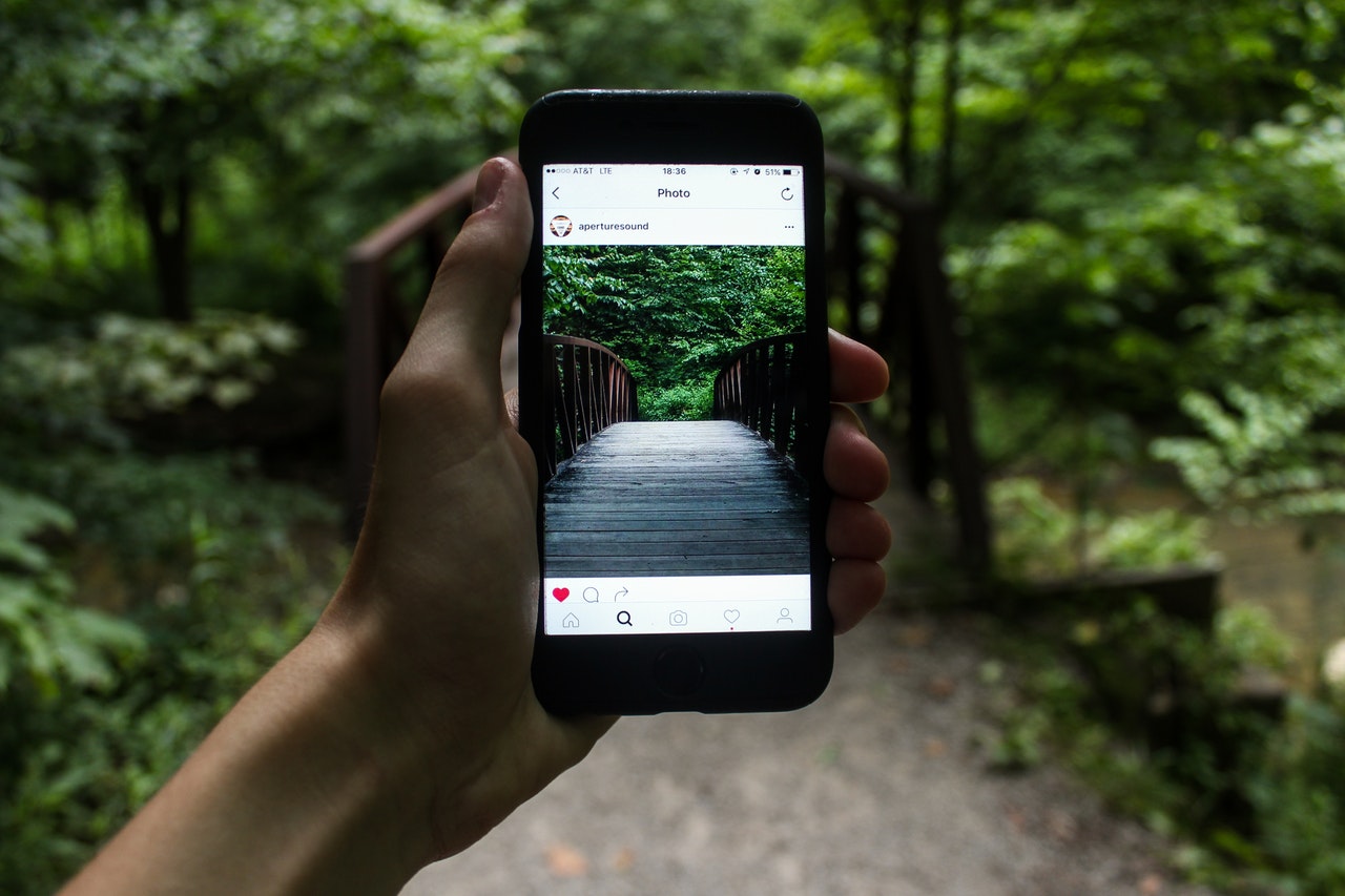 Frustratie Jeugd indruk How to convert videos for Instagram | Clipchamp Blog