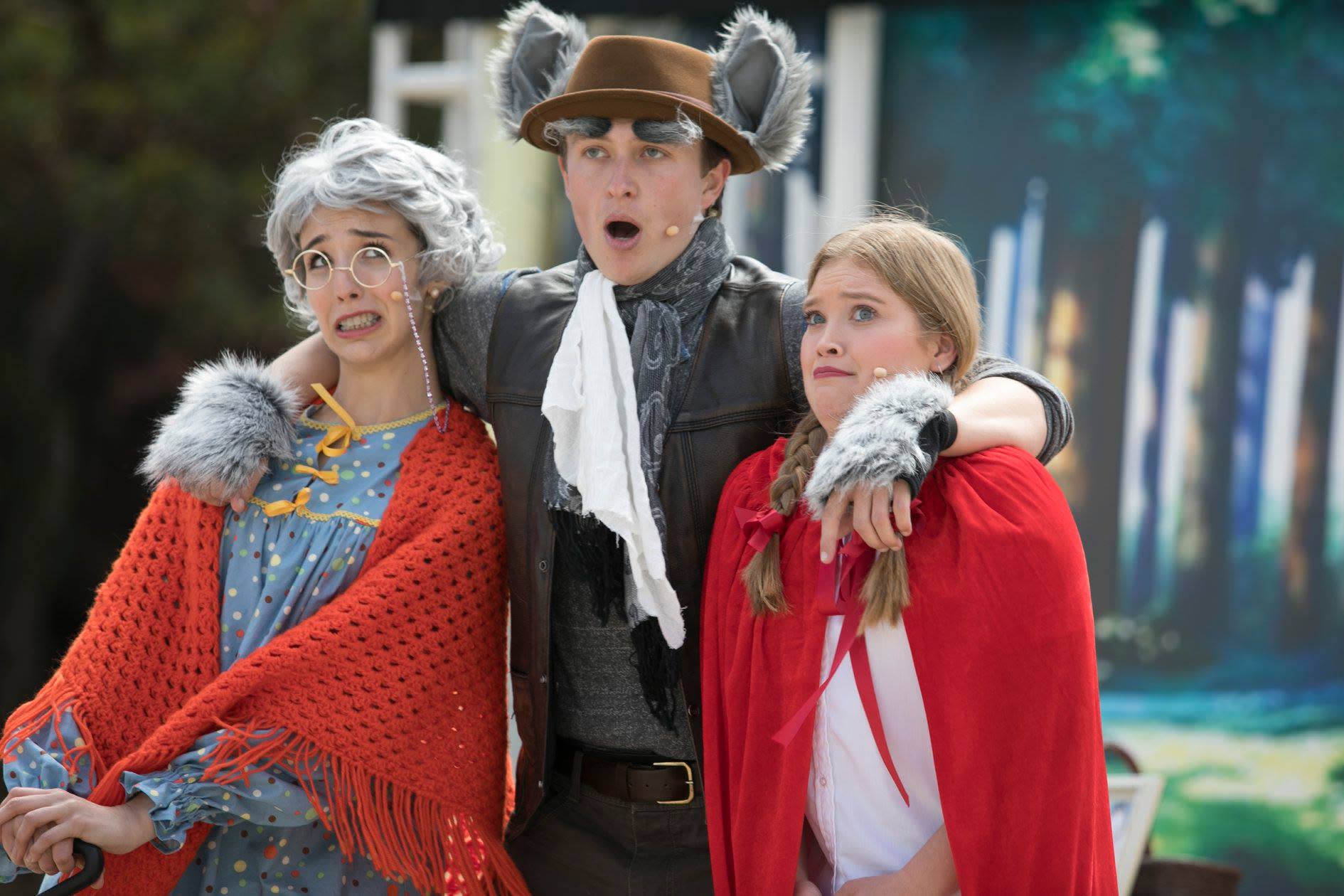 Opera: Little Red Riding Hood // Photographer: Edward Wilensky