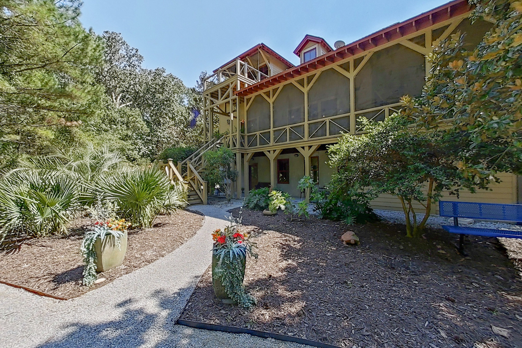 exterior front1