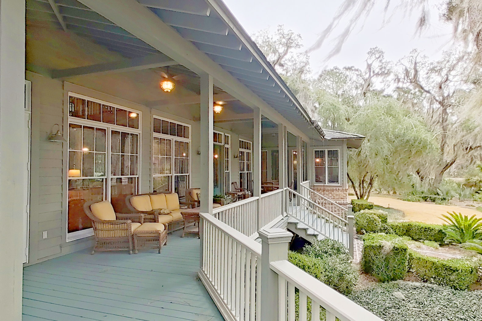 img 042 (13) back porch 2