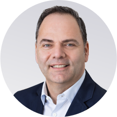 Joe Tartaglia headshot.