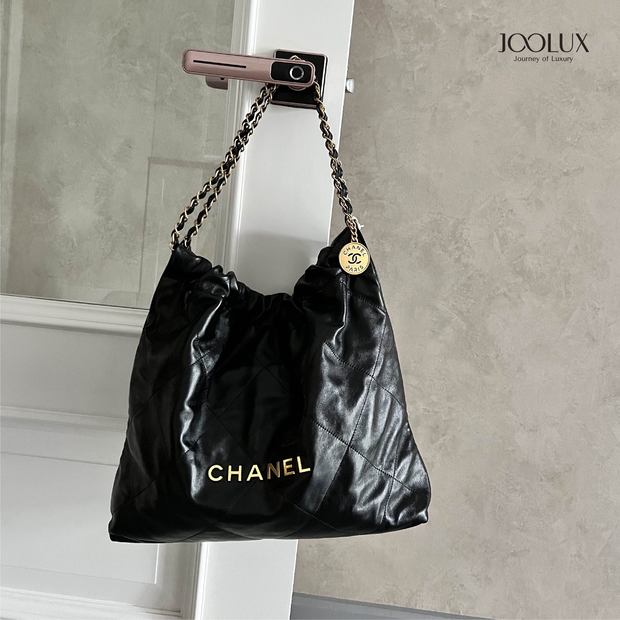 Chanel 22 - Túi tote 