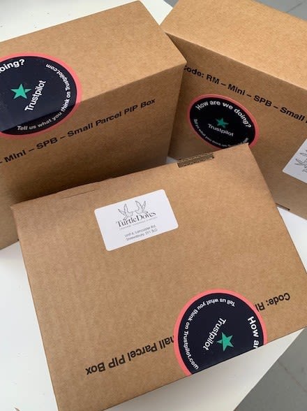Trustpilot collecting reviews packaging Trustpilot collecting reviews packaging