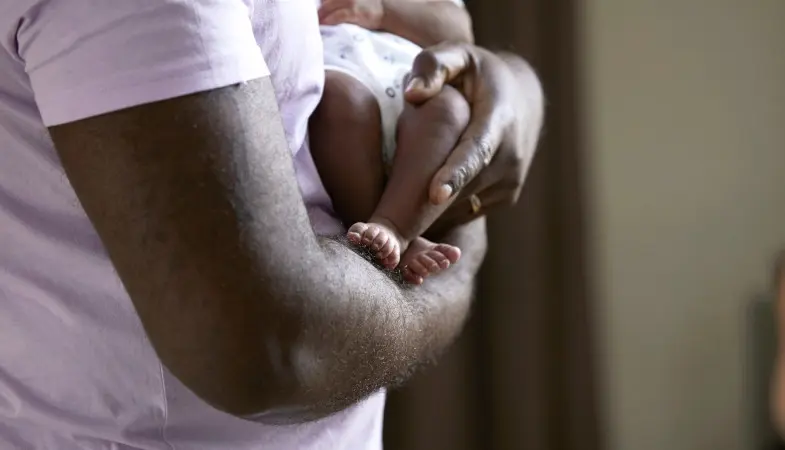 Johnson's Baby how to feed your baby image