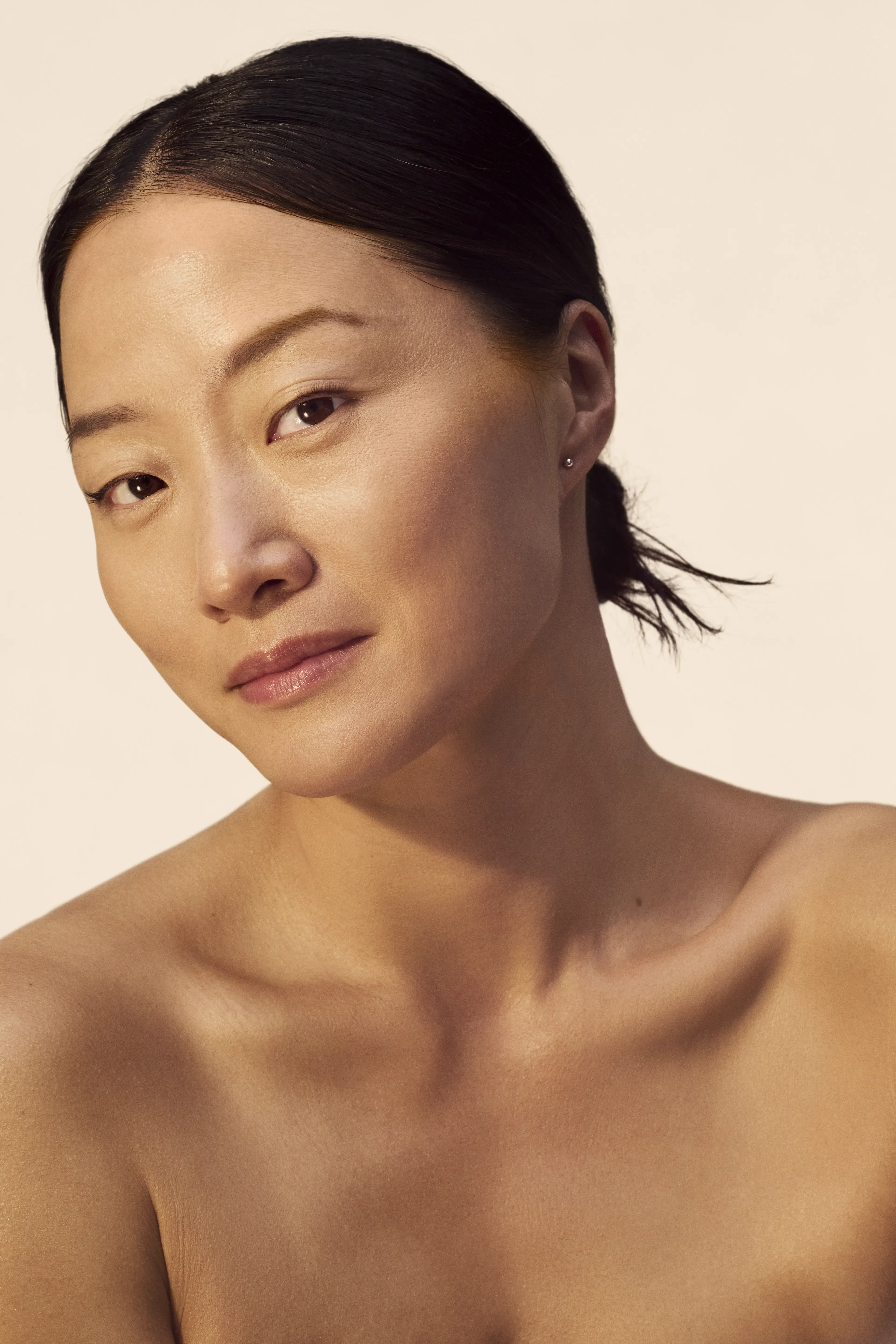 How to get glowing skin naturally