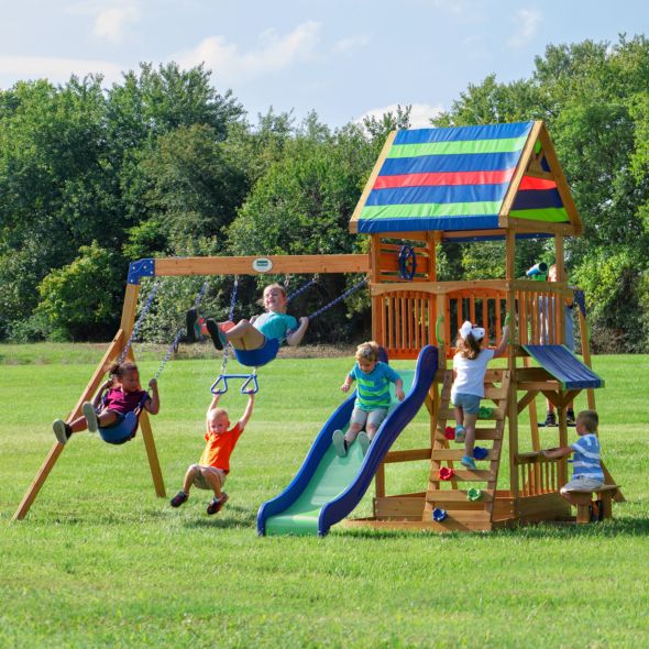 Jeux d'extérieur : aménager votre jardin pour votre enfant - Balade en  Roulotte