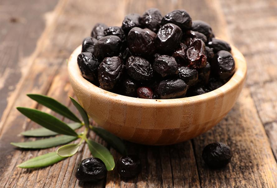 Olives en saumure facile et rapide : découvrez les recettes de
