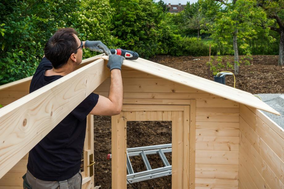 Pourquoi est-il necessaire de construire un abri de jardin a toit plat et  monopente ?