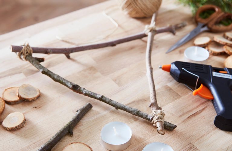 Couper les branchages aux bonnes dimensions