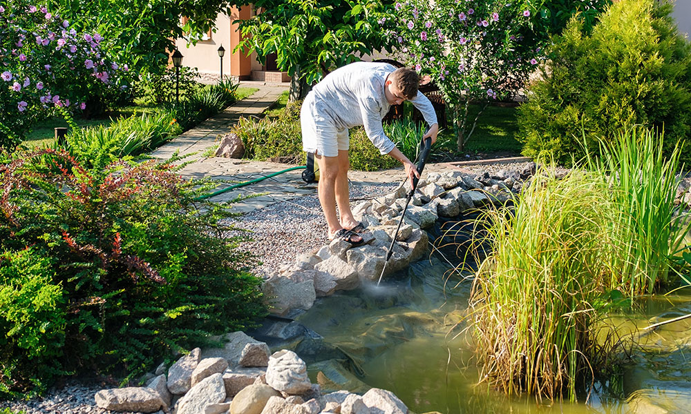 Votre bassin réclame un entretien saison après saison