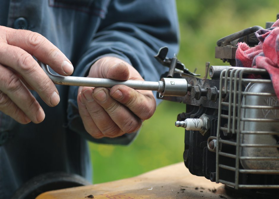 Comment démarrer un tracteur tondeuse ? Gamm vert — free download