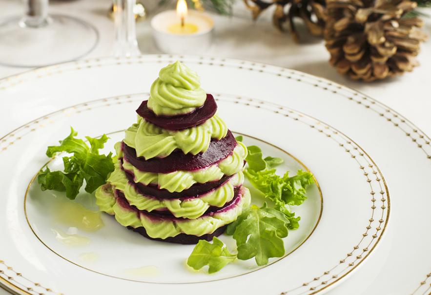 Mille-feuille de Noël betterave-avocat