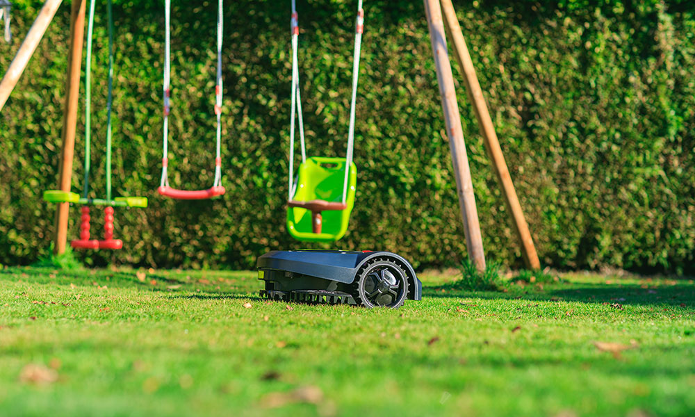 Le robot de tonte E600 ECLOZ