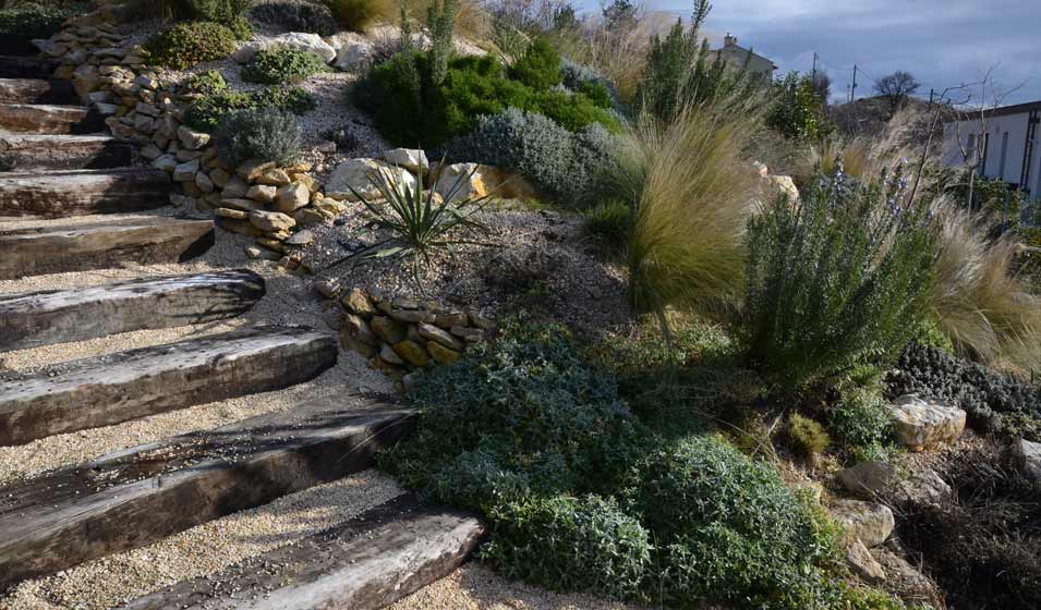 Allée De Jardin En Pente Douce