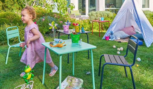 Balai de jardin en métal jaune pour enfant 65 cm : Jeux et jouets  d'extérieur pour enfants JAD JARDIN mobilier - botanic®