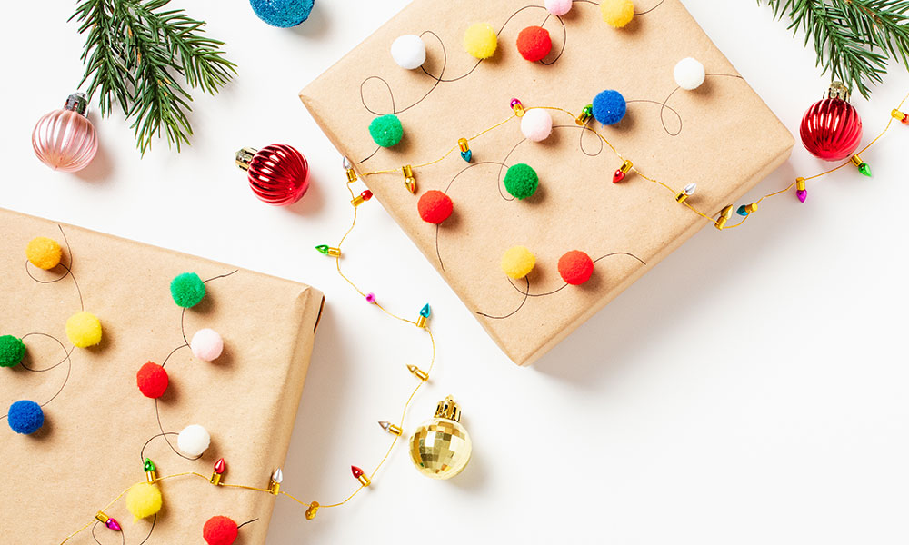 Des guirlandes même sur les cadeaux