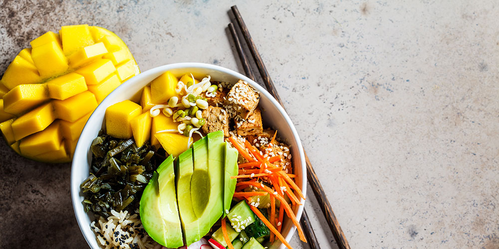 Le poke bowl pour tous les attraper