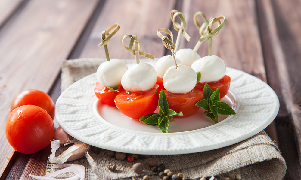 Brochettes de mozzarella