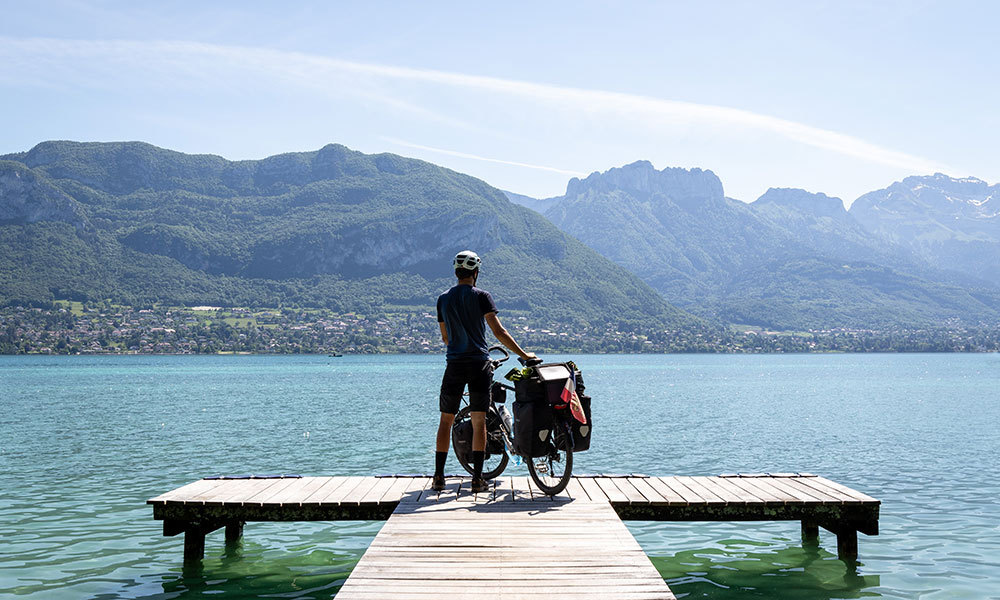 Les berges du Lac d’Annecy à vélo