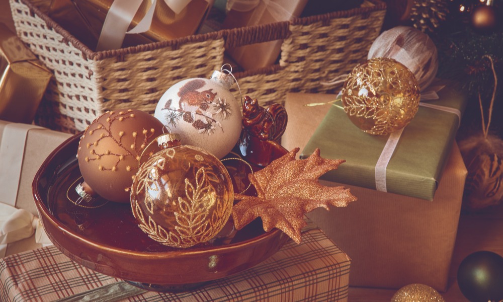 Un écureuil dans les branches du sapin cette année ! 