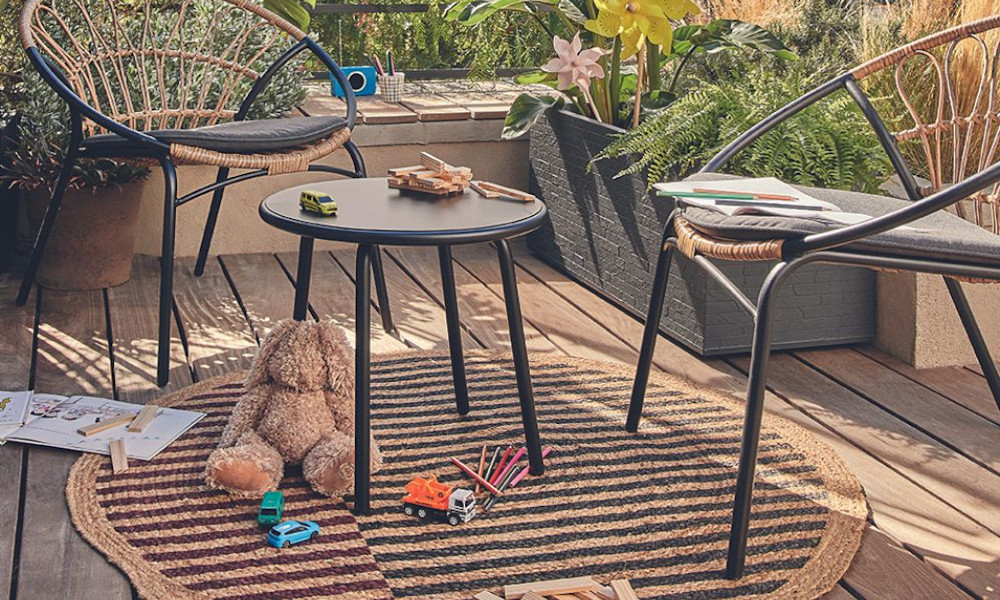 Un tapis résistant aux climats et à vos petits monstres