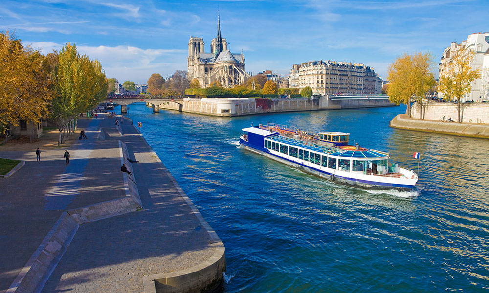 Paris, la Seine et Notre-Dame vu du pont de la Tournelle 
