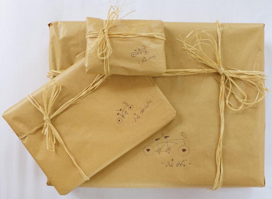 Un emballage cadeau original avec des éléments naturels - DIY et tutos -  GreenPompon