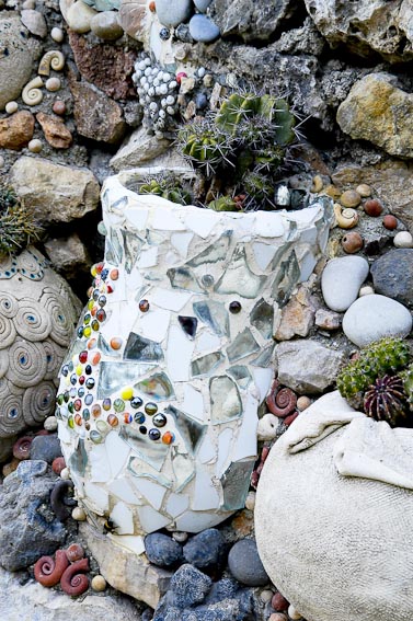 Un pot en mosaique