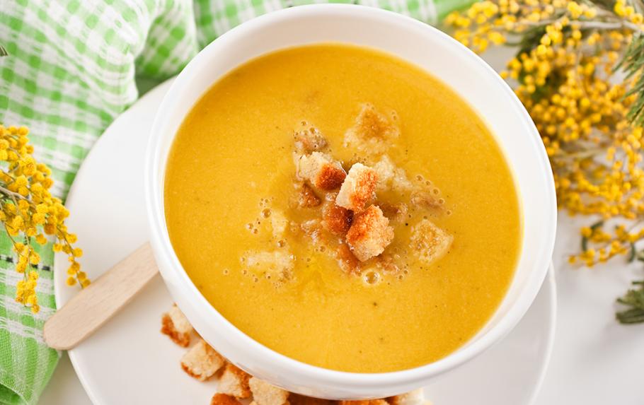 Potage à la fleur de mimosa