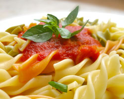 Le basilic parfume de nombreux plats !