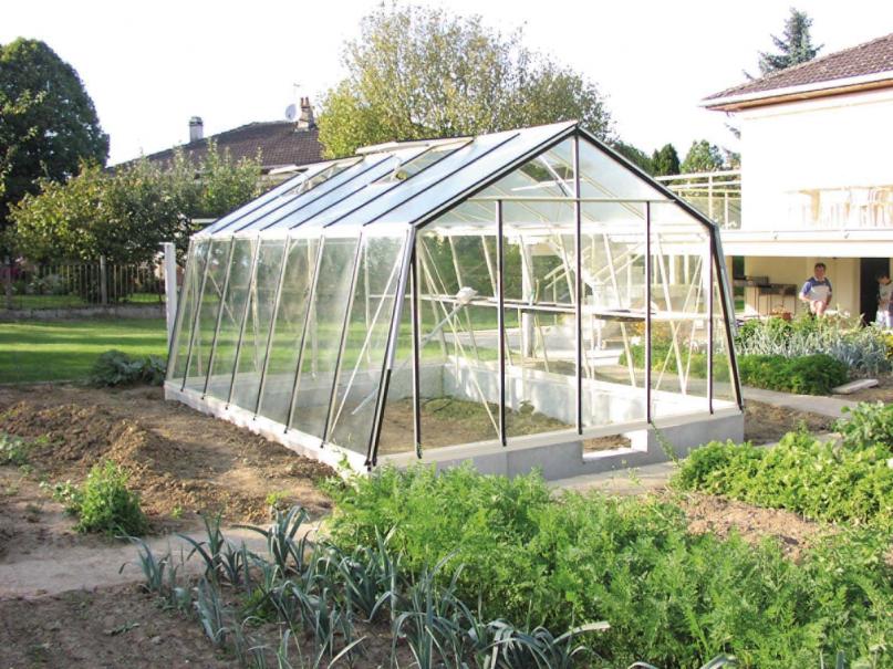 Protection de jardinage pour plantes, semis, potagers, tunnel de culture en  filet léger idéal pour les jardins : : Jardin