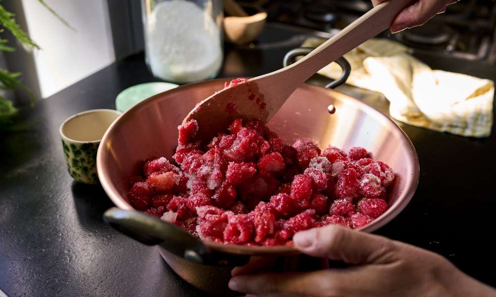 Une macération de 12 heures minimum est la clé pour une belle confiture