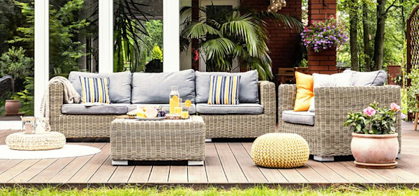 Salon bas de jardin