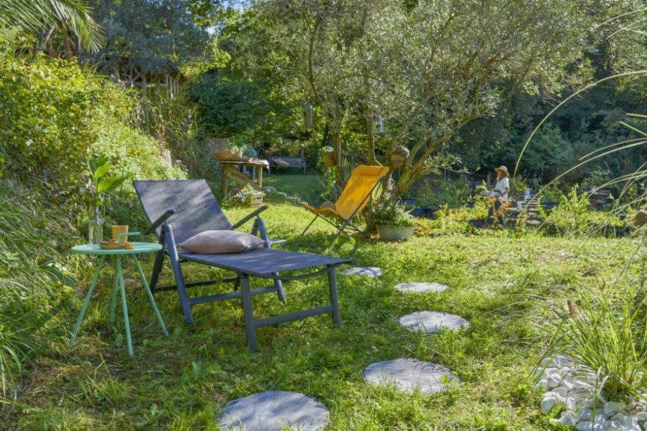 Un coin isolé pour se détendre dans son jardin