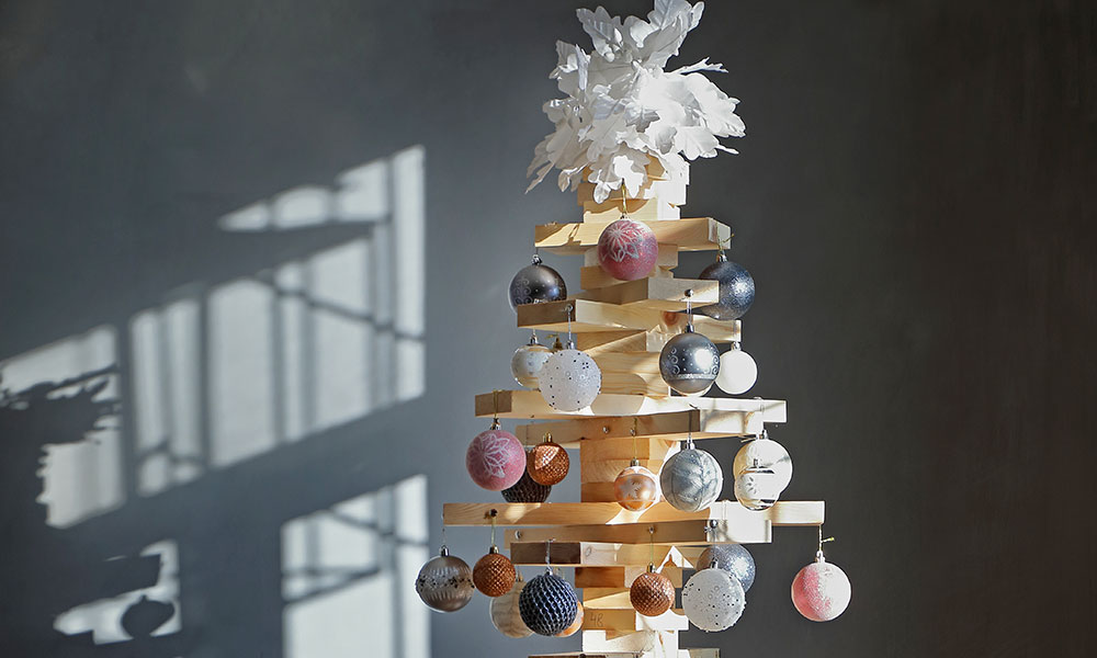 Certainement le plus écolo, le sapin de Noël en bois 