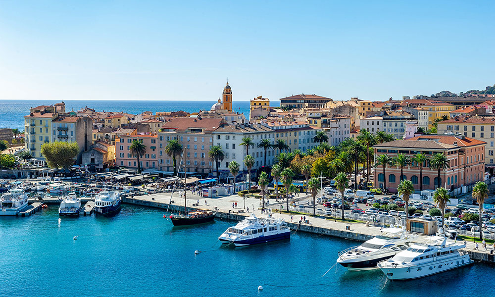 Le port d'Ajaccio