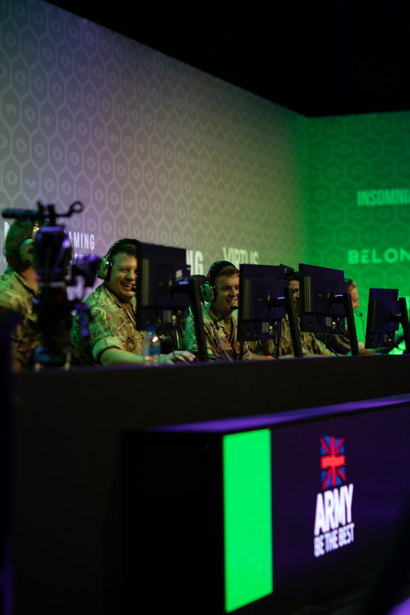 insomnia-65 arena-clash-british-army-1