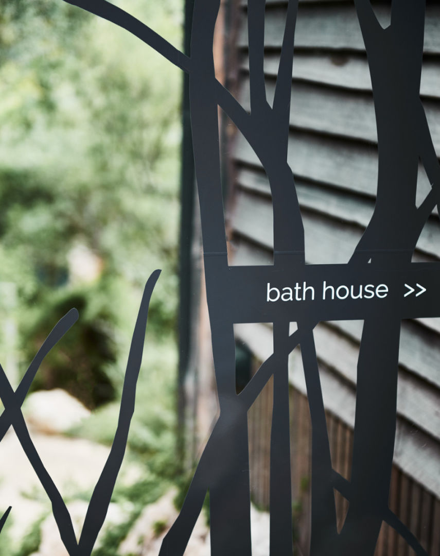 Peninsula Hot Springs_bath house_outdoor sign