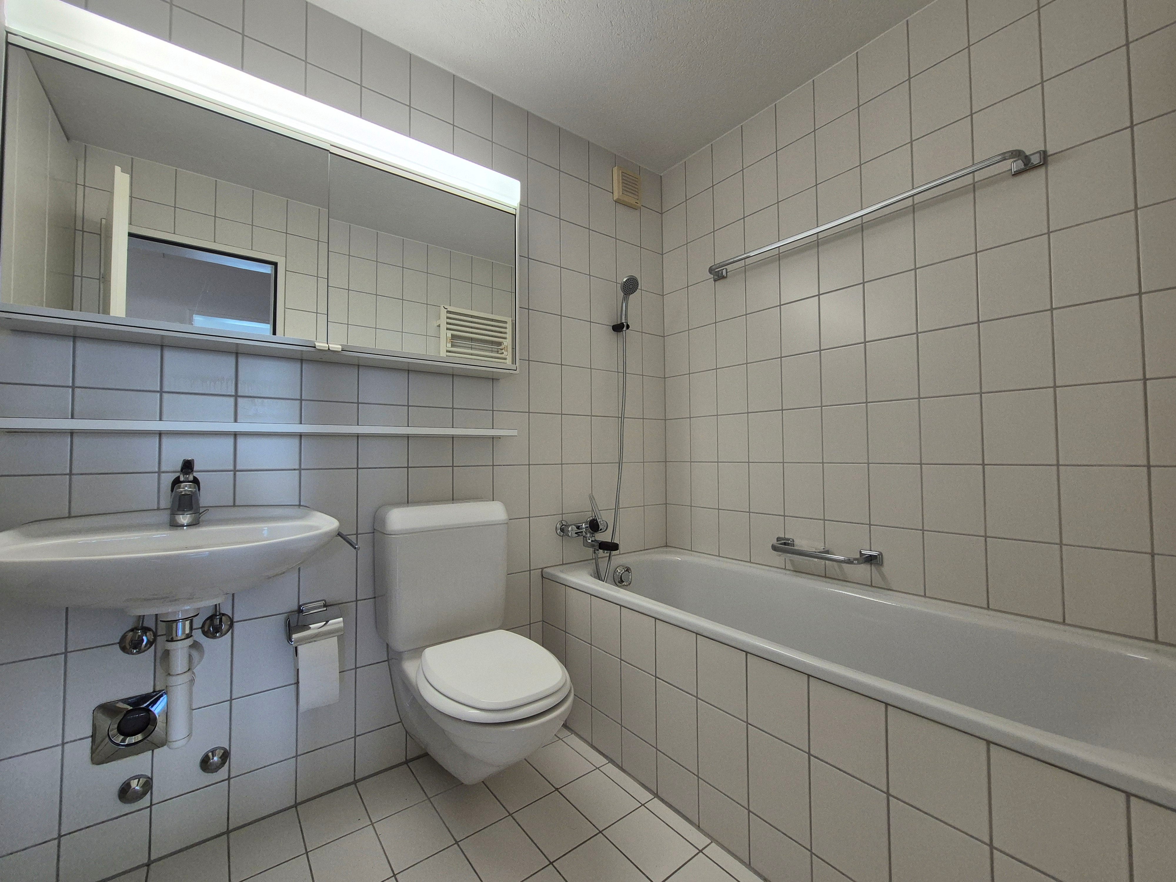 Bad / WC