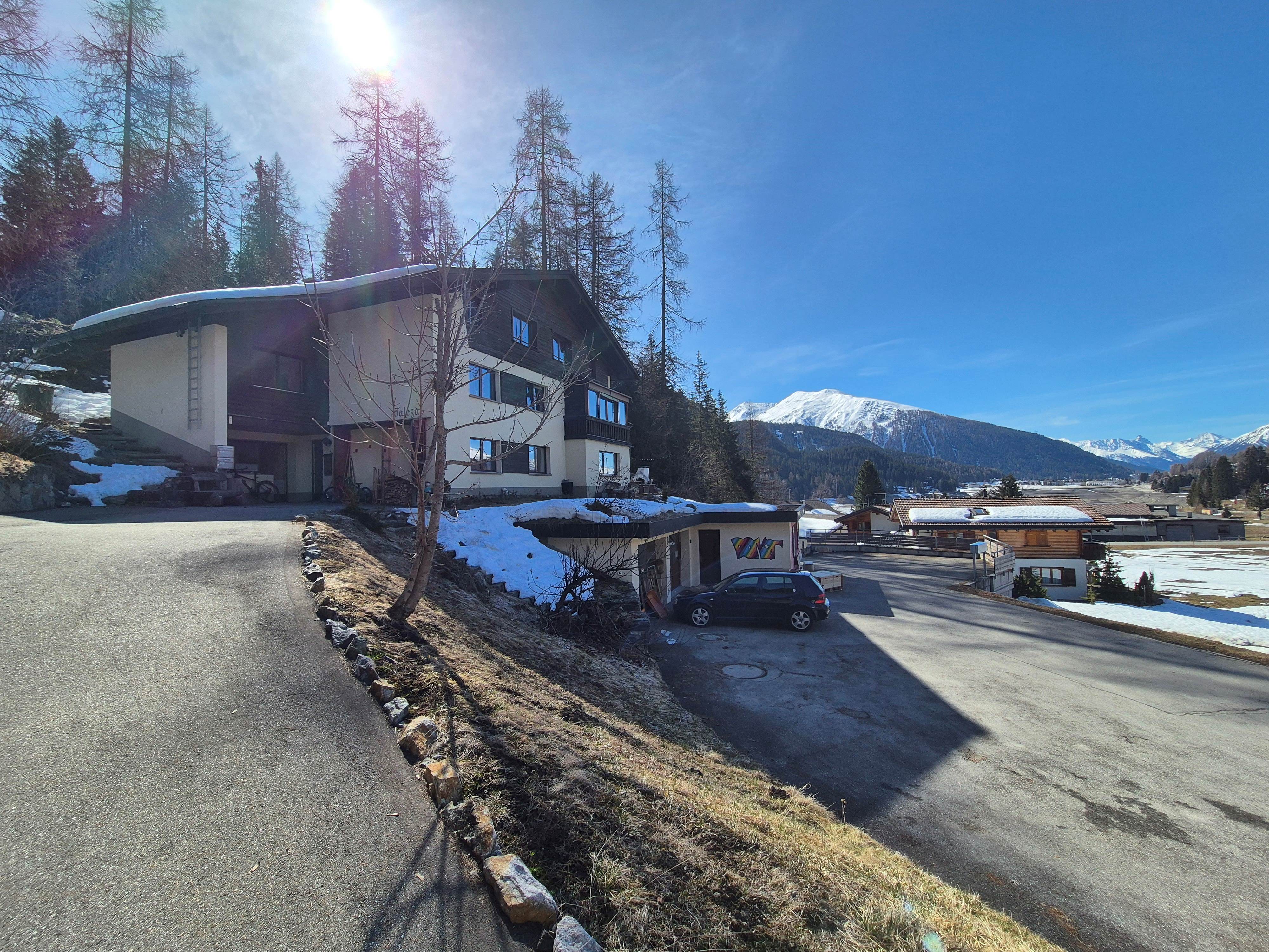 Idyllisches Mehrfamilienhaus Saleza