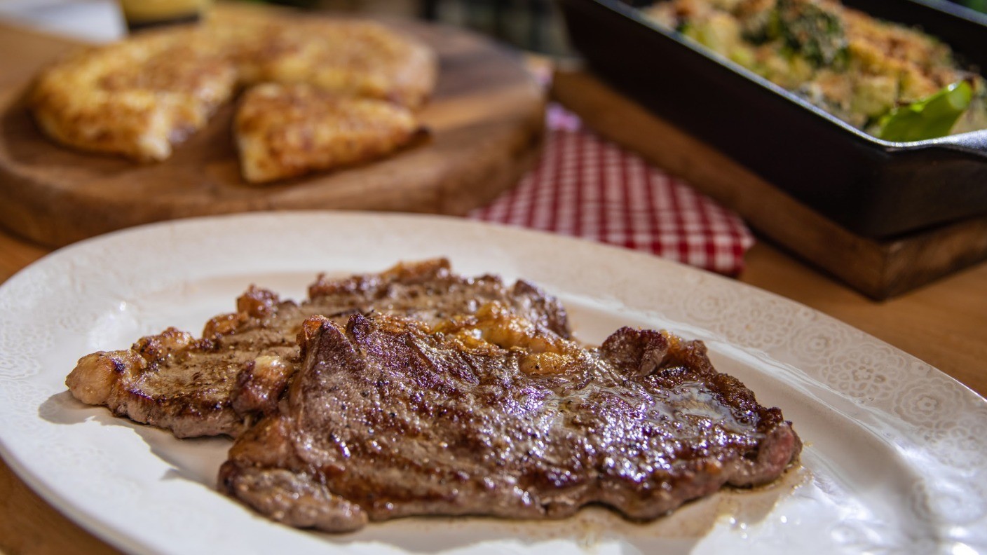 Minute Steak Recipes: 4 Best Ways to Cook Minute Steak – Grass Roots  Farmers' Cooperative
