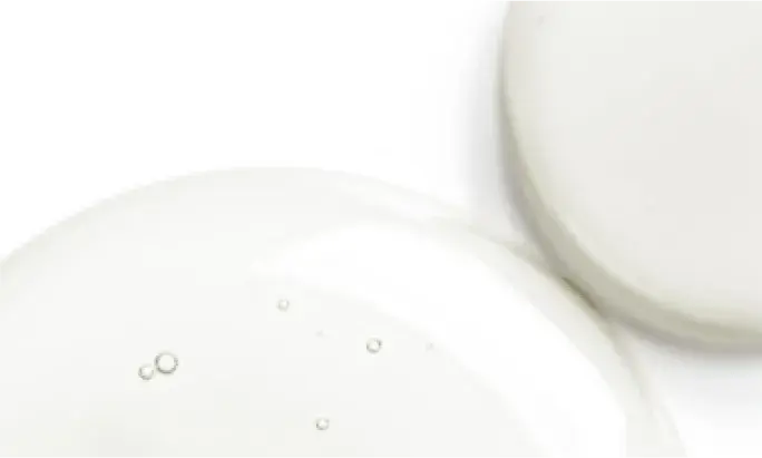 PHA exfoliant gently exfoliates to visibly fade the look of post acne marks