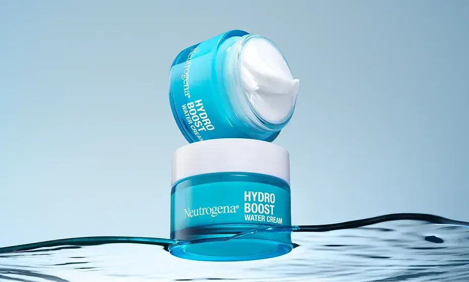 Rich water cream for resilient, juicy skin