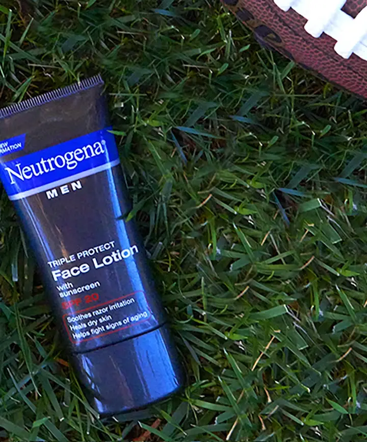 Neutrogena® Men Invigorating Face Wash