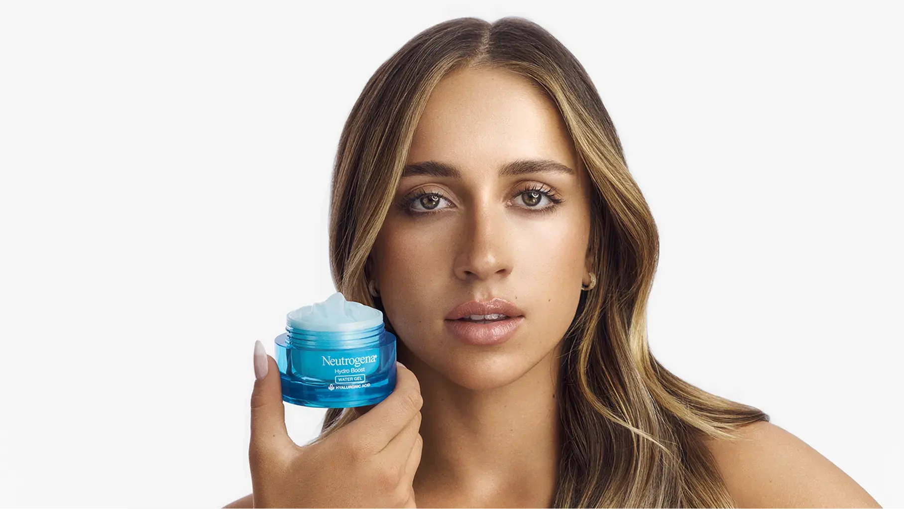 Weightless hydration that goes deep. Clinically-proven formula magnifies the power of Hyaluronic Acid