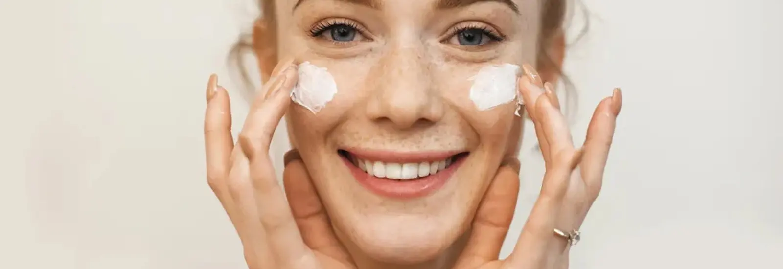 How Long to Wait Between Skincare Steps