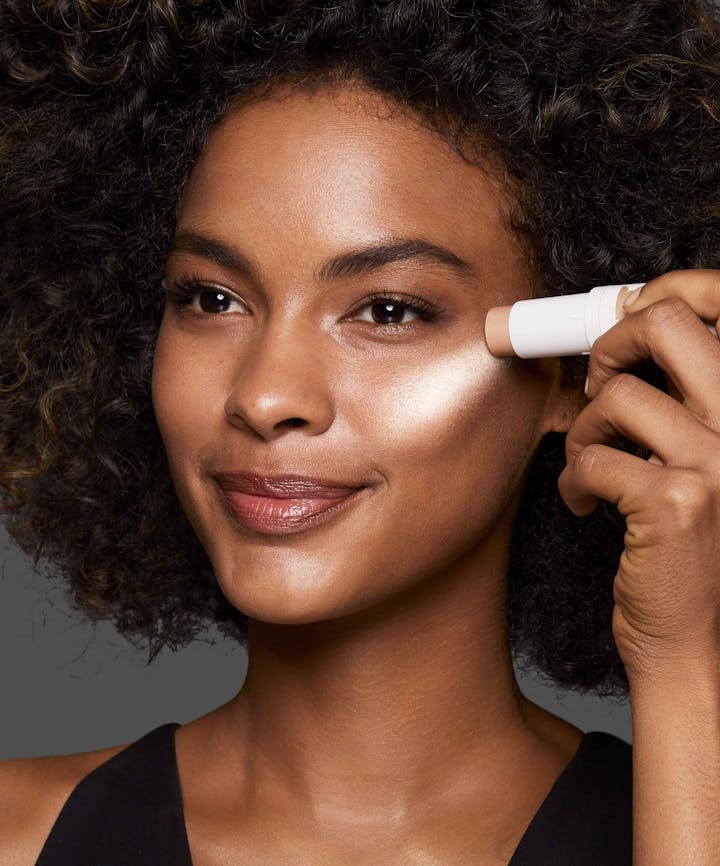Neutrogena® Hydro Boost Illuminator